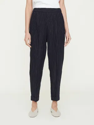 Easy One Tuck Trousers in Deep Violet