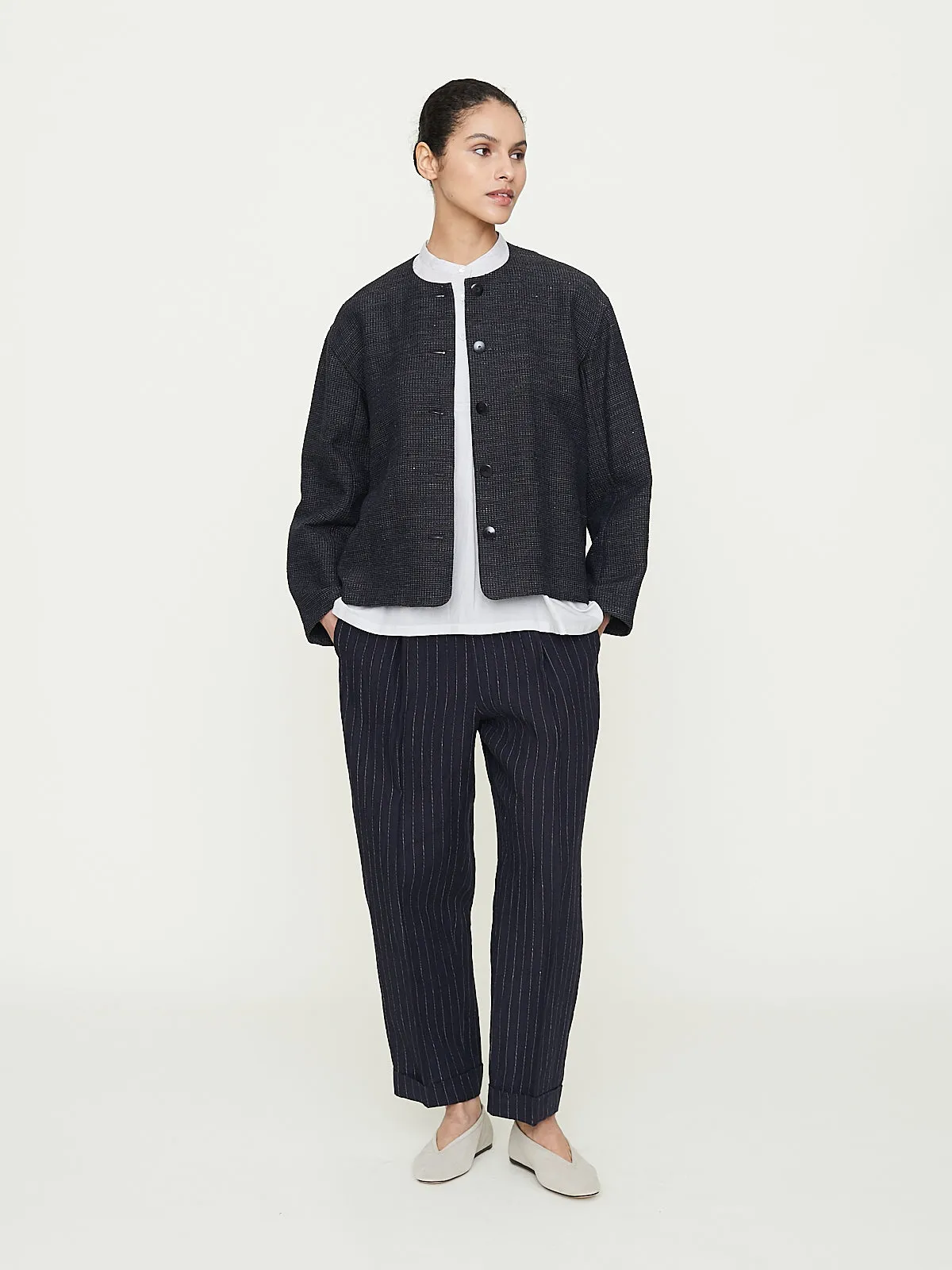 Easy One Tuck Trousers in Deep Violet