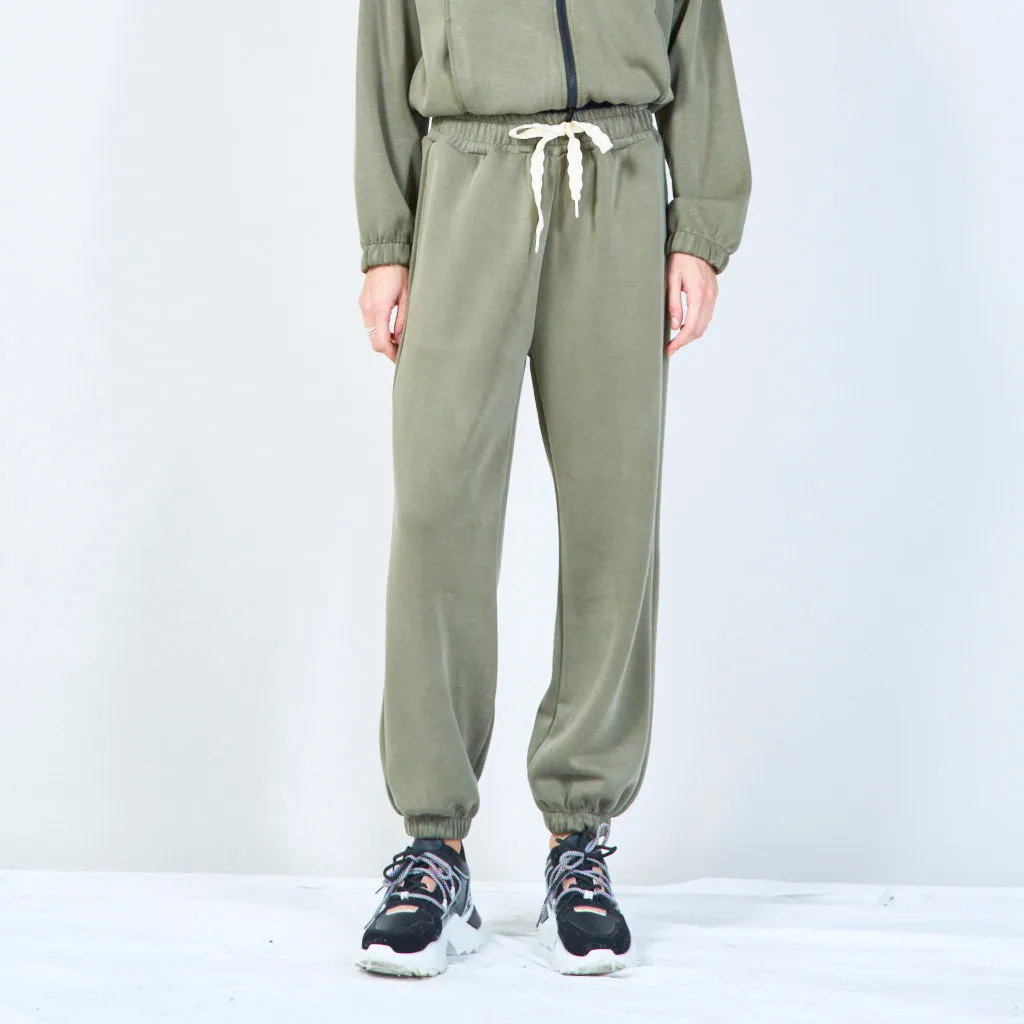 Elastic waist jogger pants with drawstring wholesale