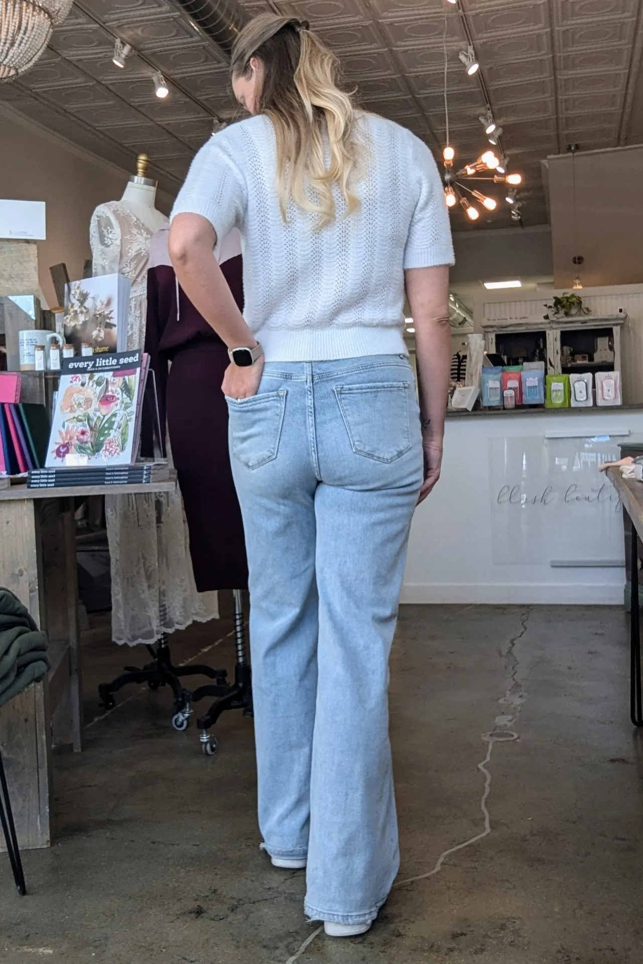 RN Mid Rise V Dipped Wide Leg Jeans
