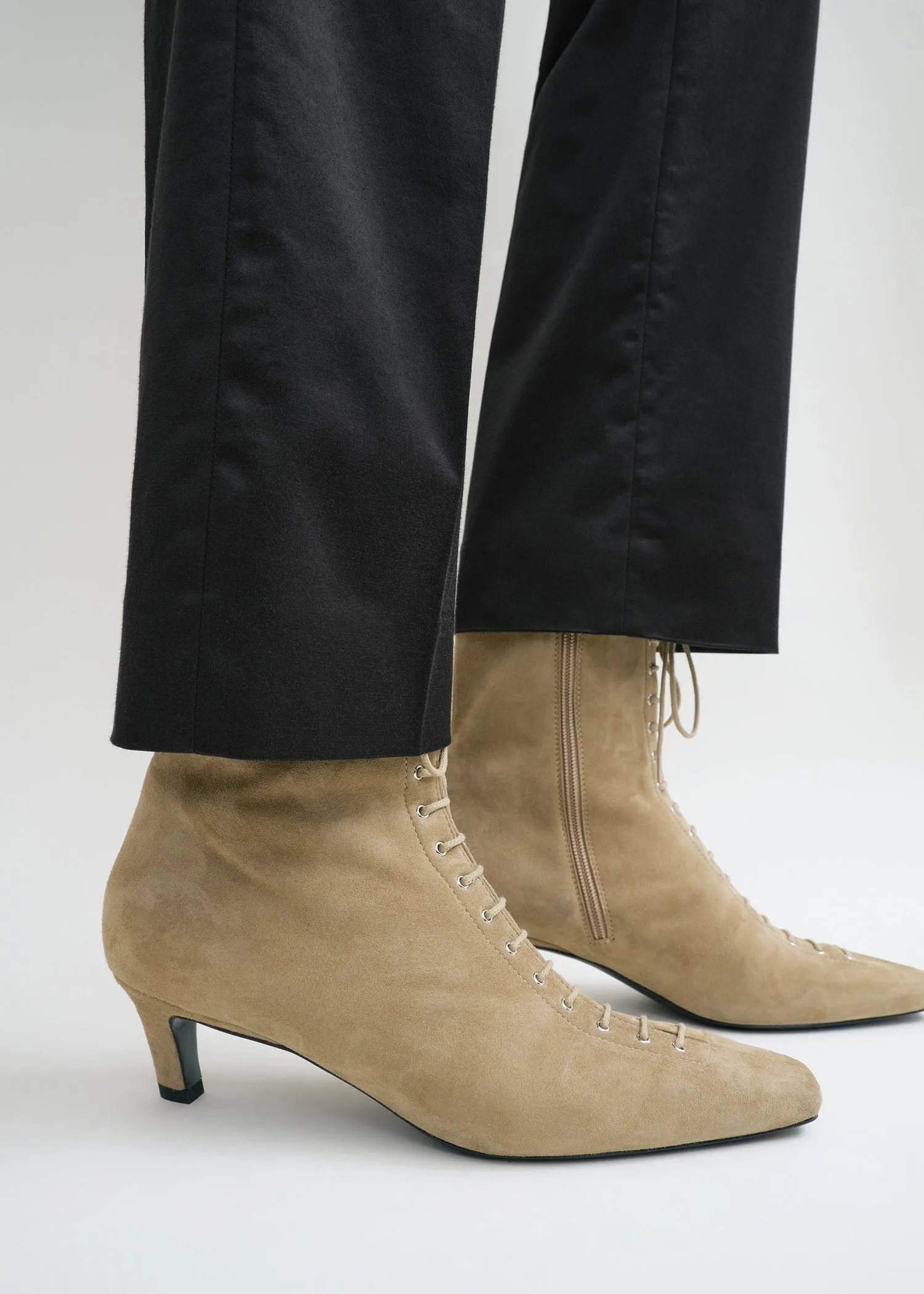 Suede lace-up boots desert