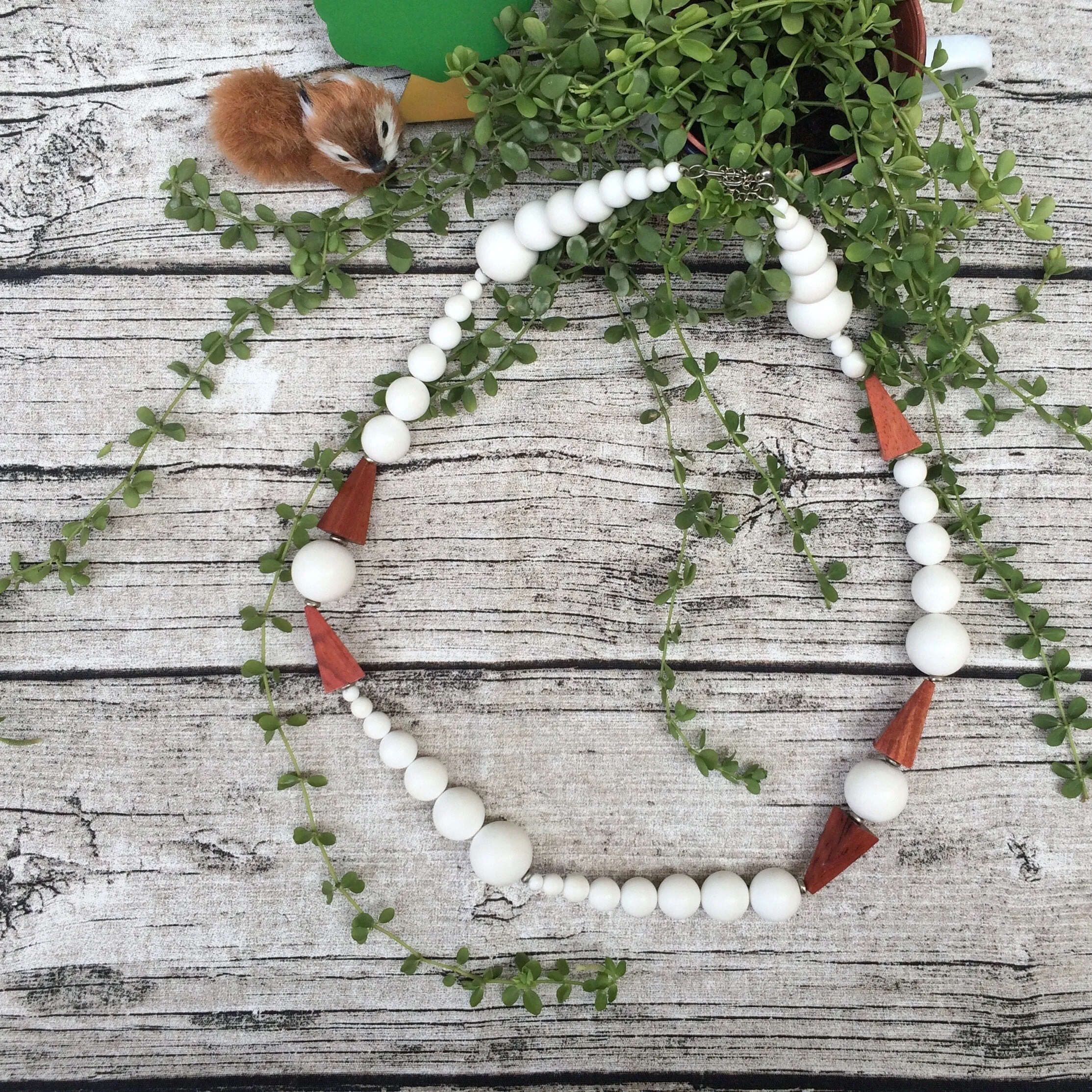 Triangle Bits & Bobs | Vintage mid-century Atomic mod age Geometric Shapes and Plastic beaded chunky necklace