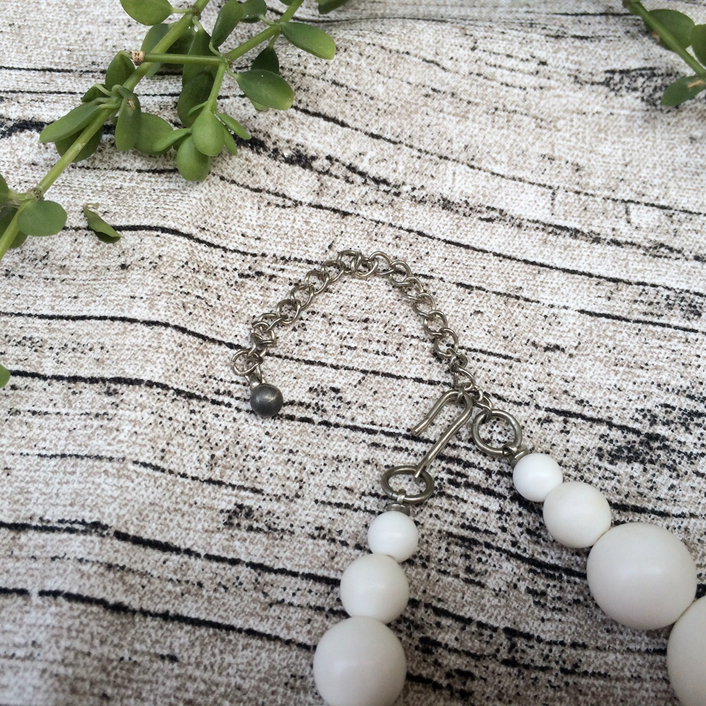 Triangle Bits & Bobs | Vintage mid-century Atomic mod age Geometric Shapes and Plastic beaded chunky necklace