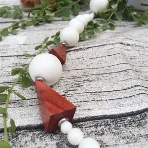 Triangle Bits & Bobs | Vintage mid-century Atomic mod age Geometric Shapes and Plastic beaded chunky necklace