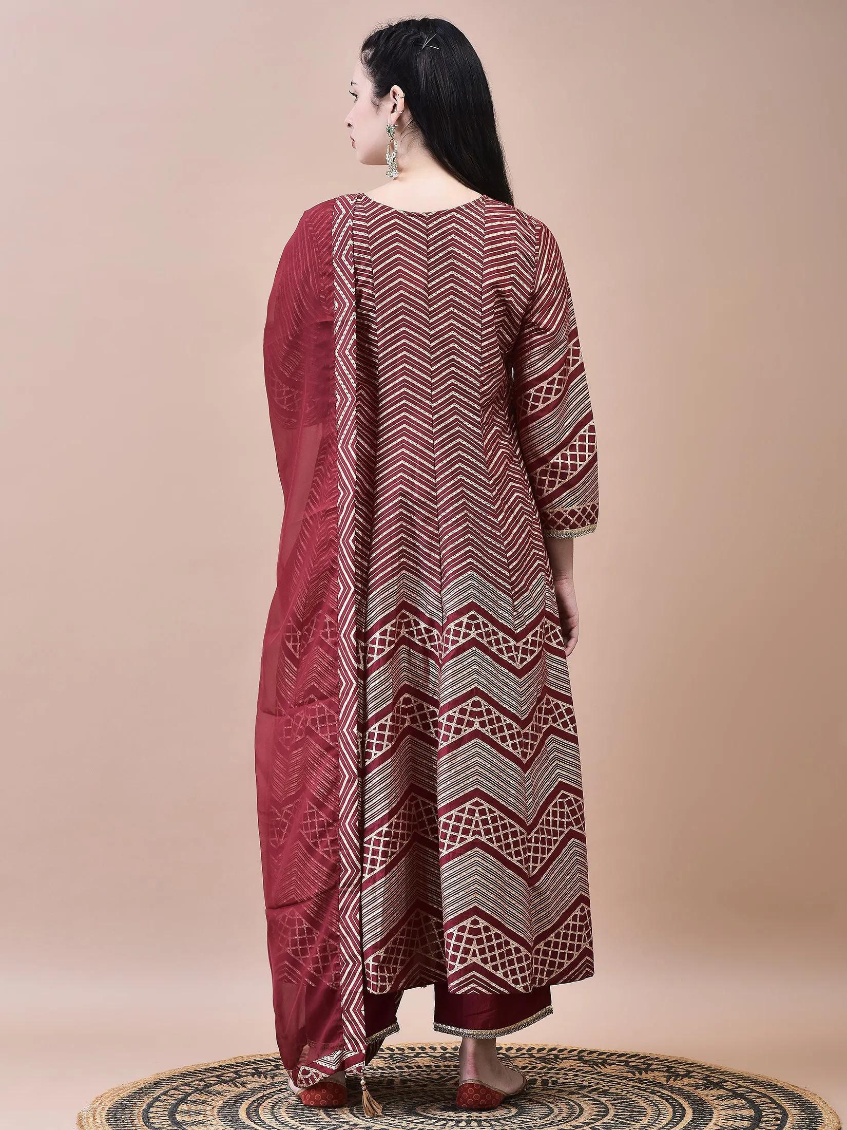 Women Samaira Maroon Geometric Print Kurta Comfort Pant Dupatta