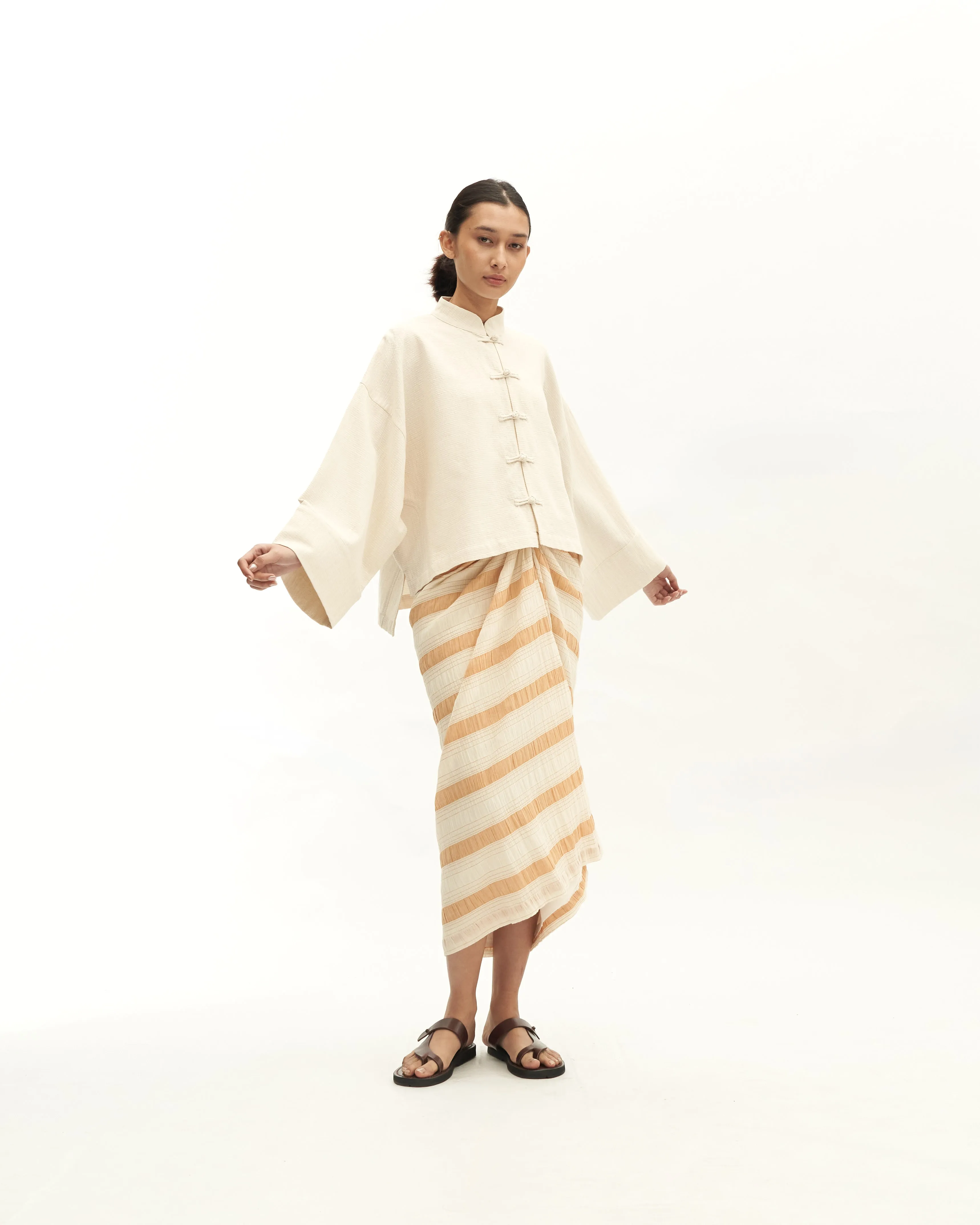 Women: Sulam Boxy Top (Brown)