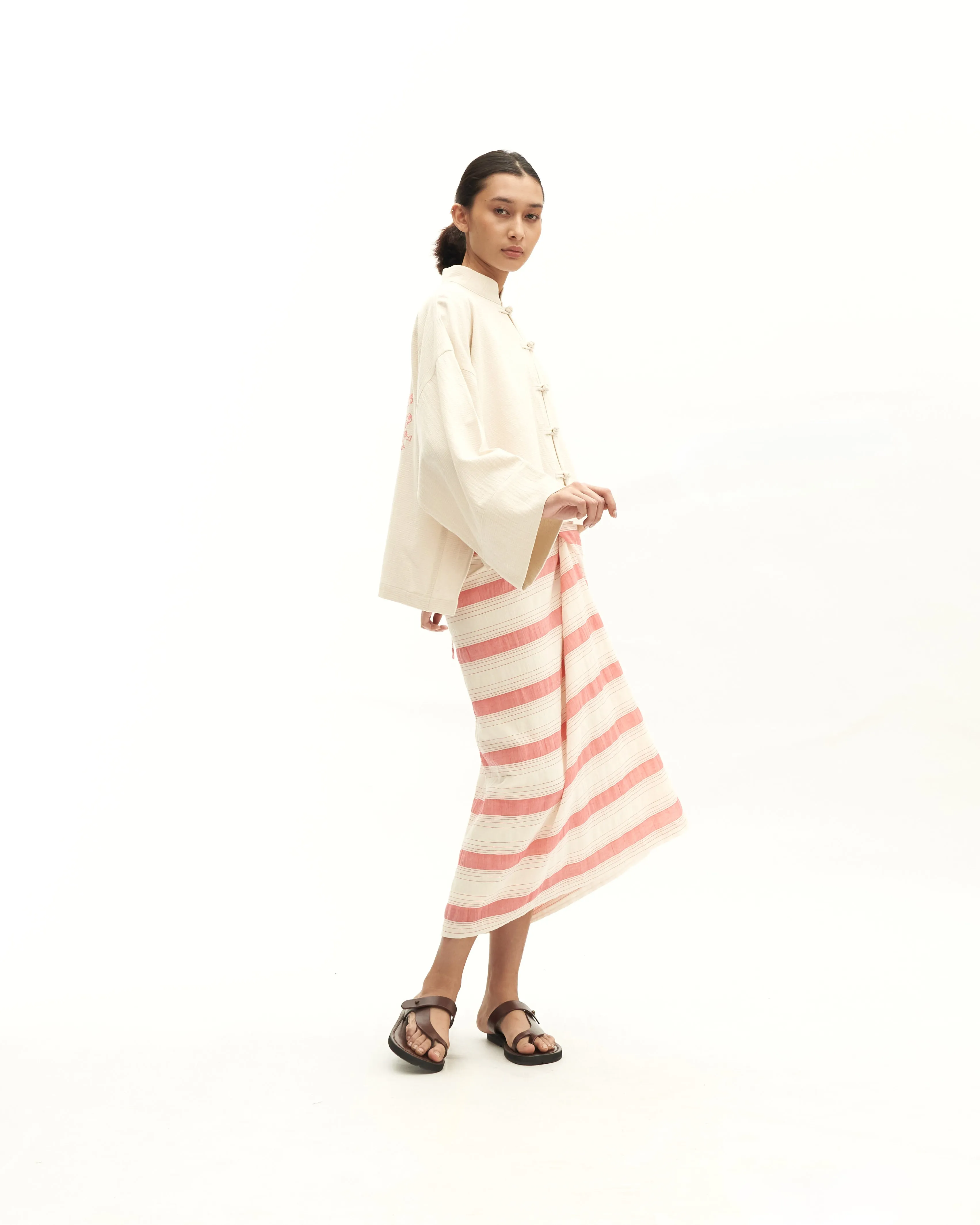 Women: Sulam Boxy Top (Red)