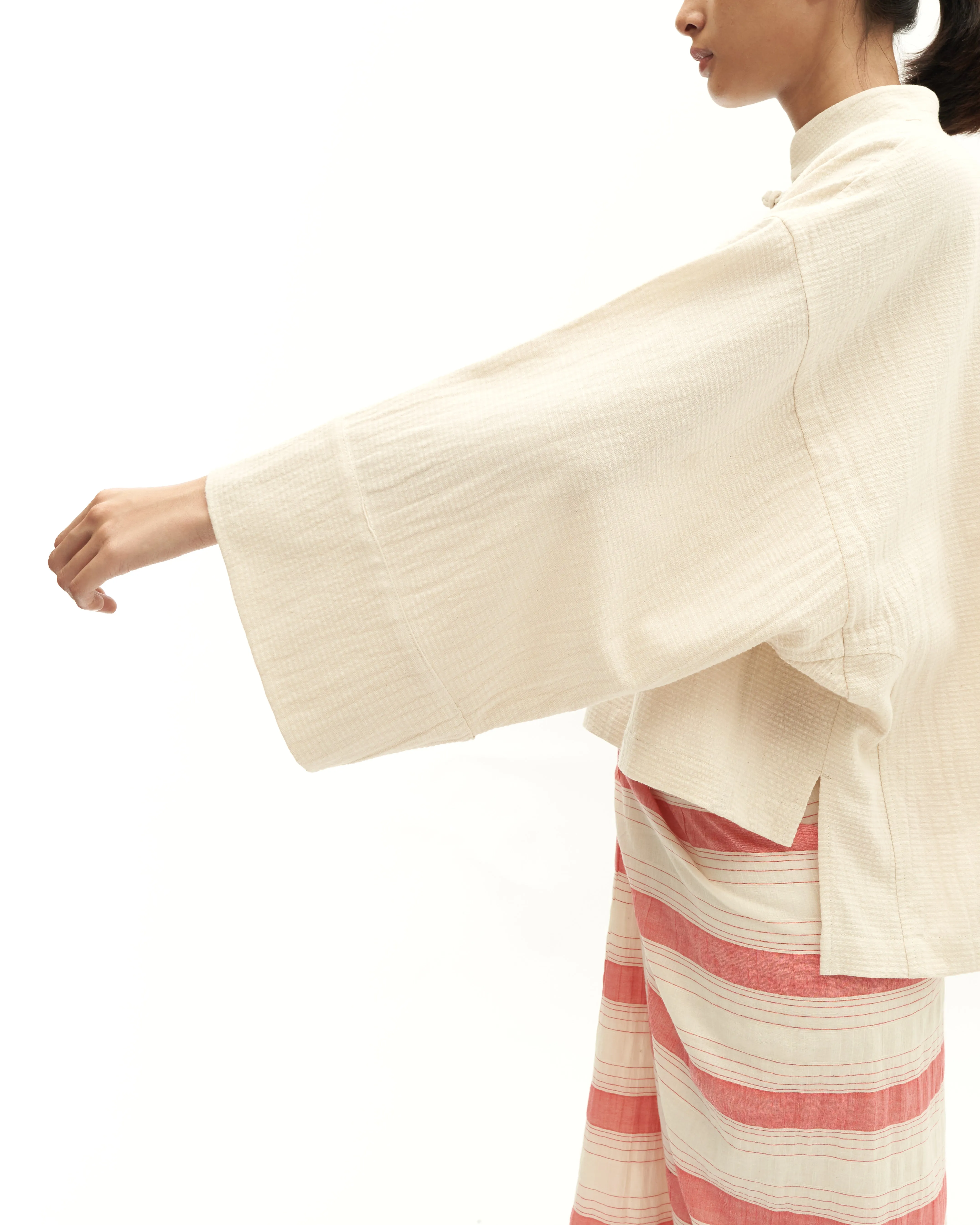 Women: Sulam Boxy Top (Red)