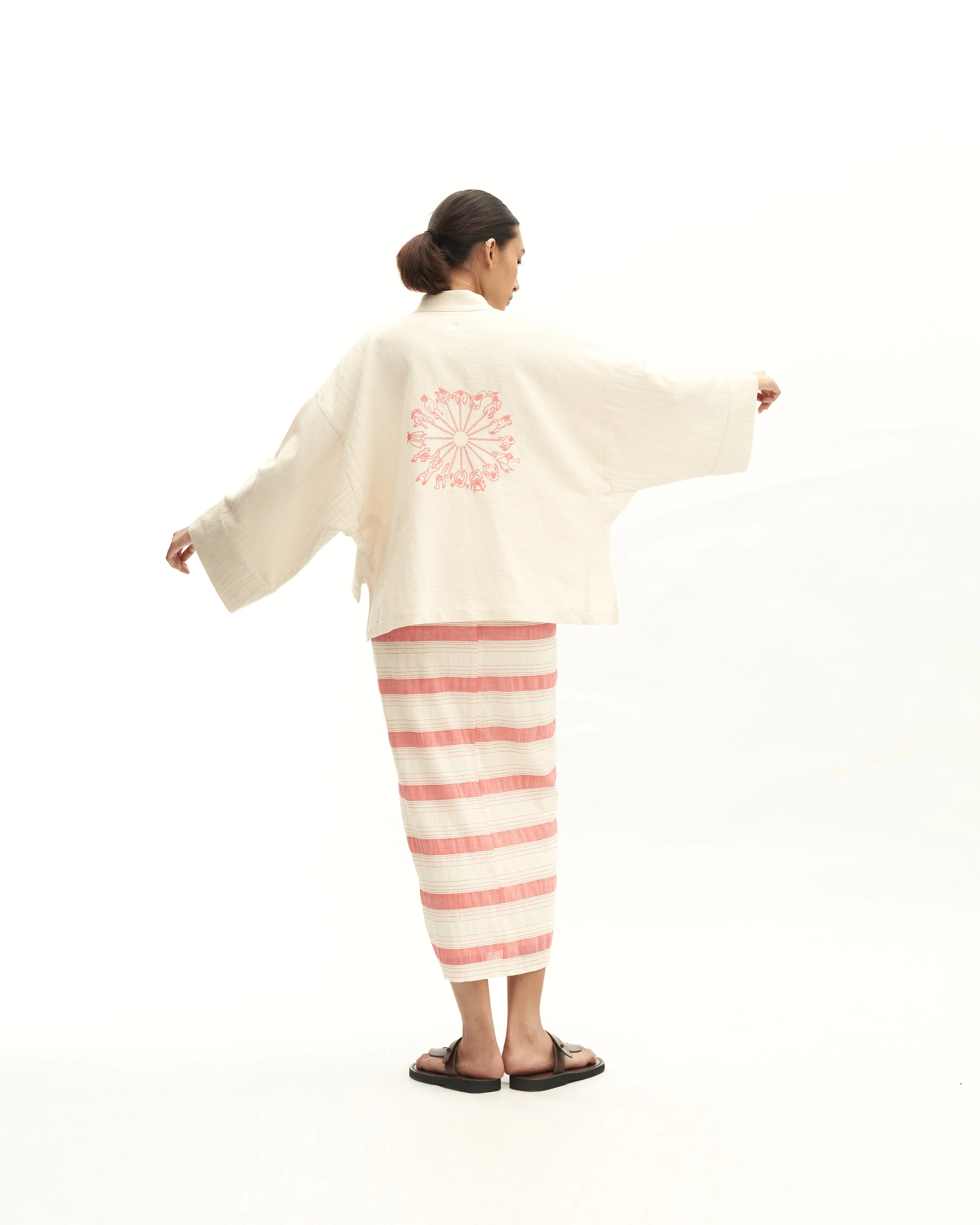 Women: Sulam Boxy Top (Red)
